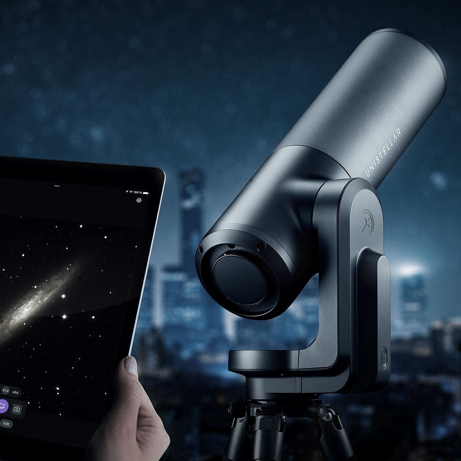 室内にいながら壮大な星空を楽しめる最新スマート望遠鏡「eQuinox 2」