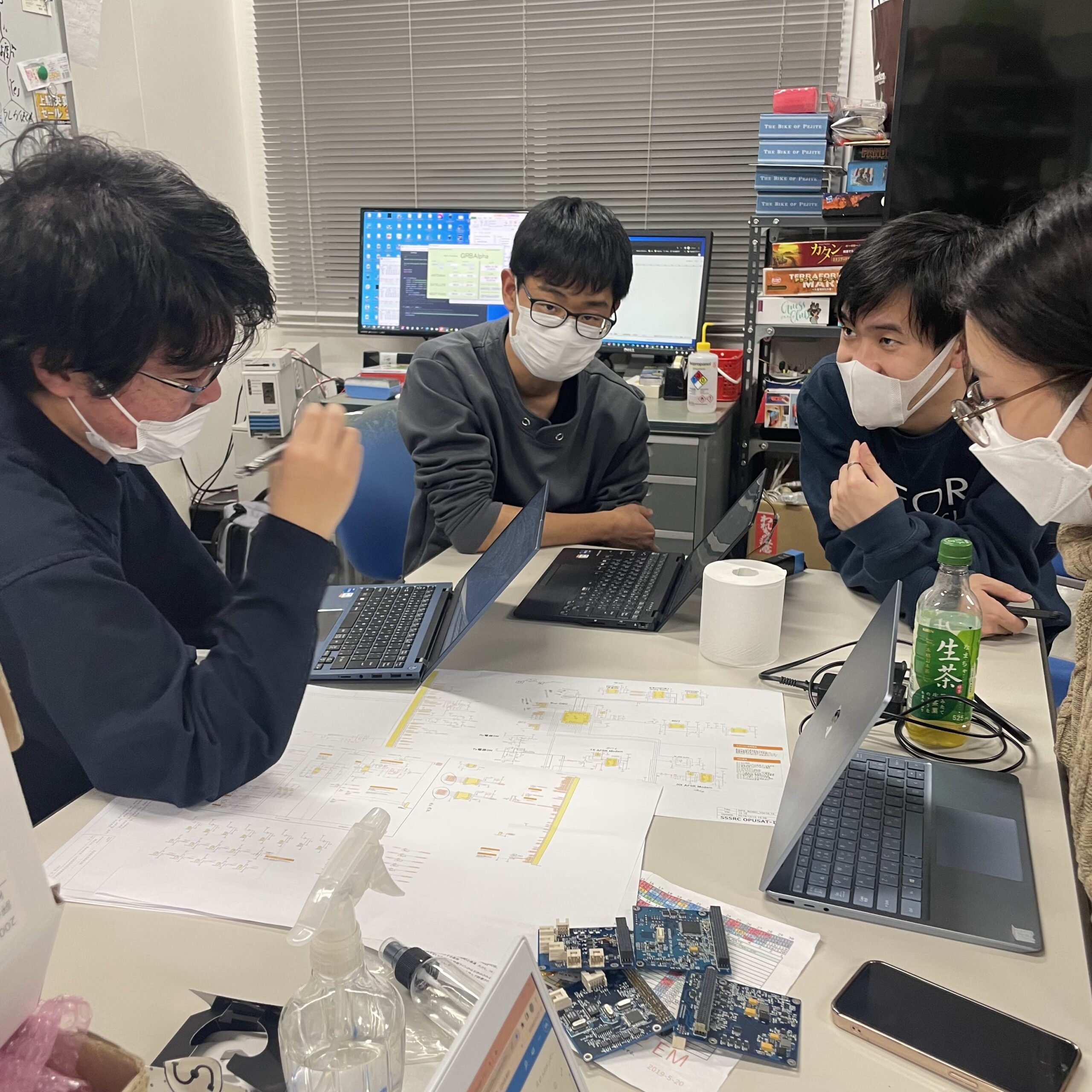 学生主体で取り組む、衛星・ロケットプロジェクト ―大阪公立大学小型宇宙機システムセンター